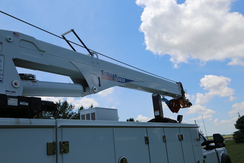 2024 Ford F600 w/TMAX 113 Aluminum/8630/40P (WR16) Stellar