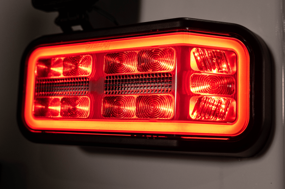 Turn signal with cascading lights